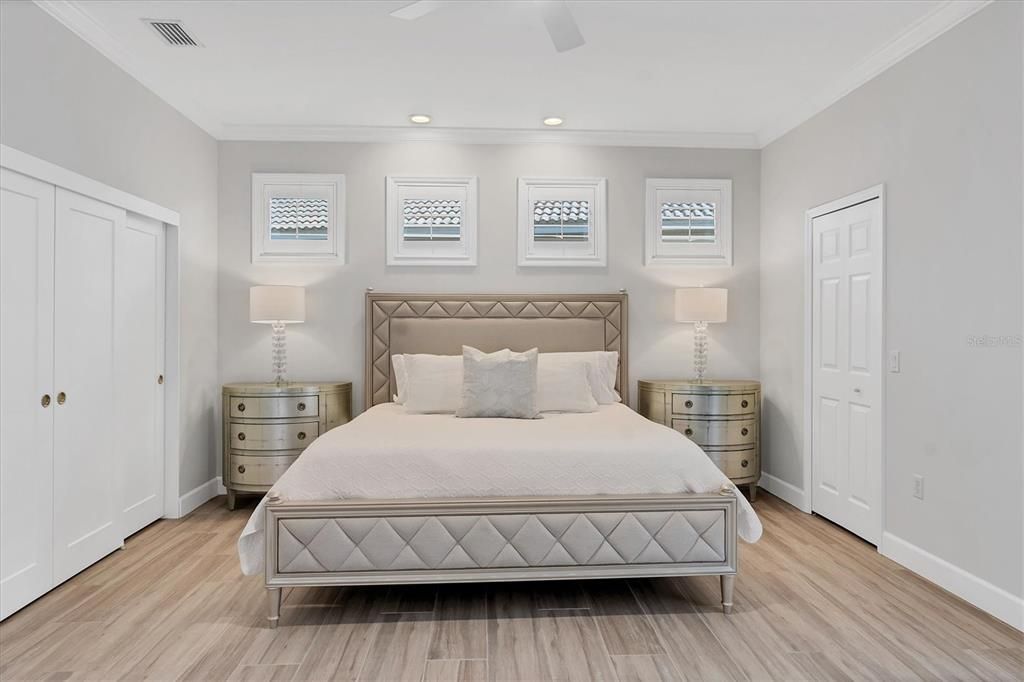 待售: $850,000 (3 贝兹, 2 浴室, 2131 平方英尺)