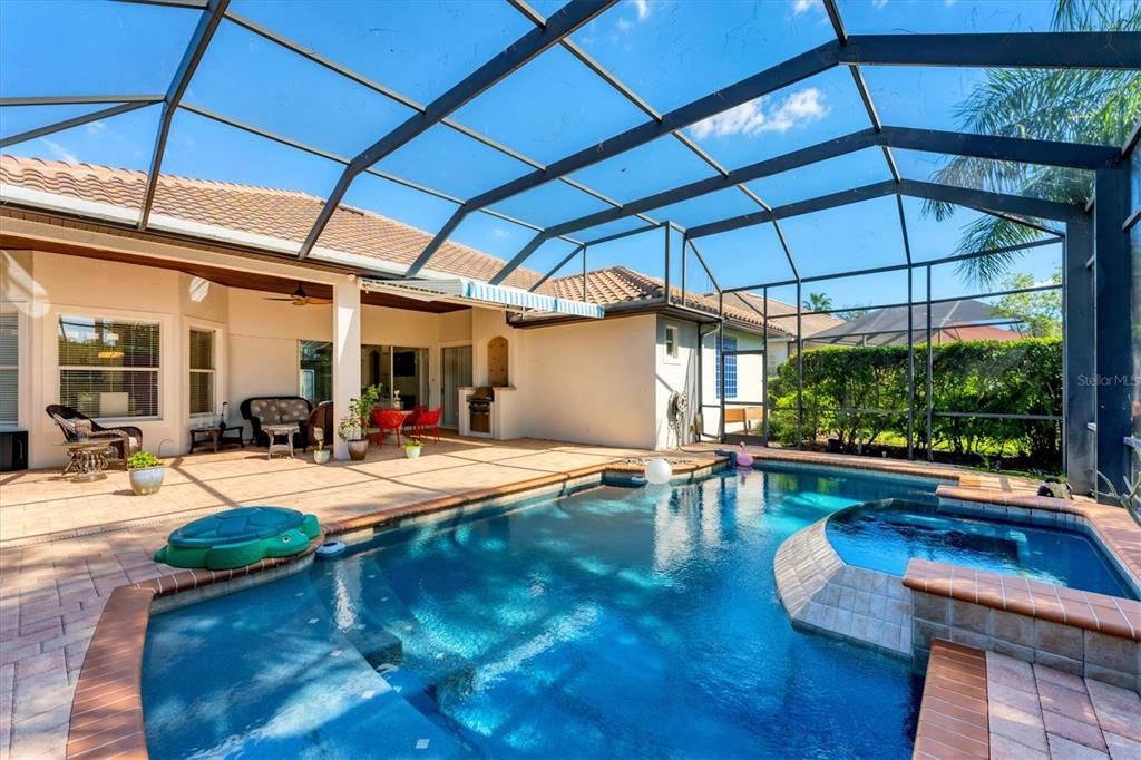 待售: $850,000 (3 贝兹, 2 浴室, 2131 平方英尺)