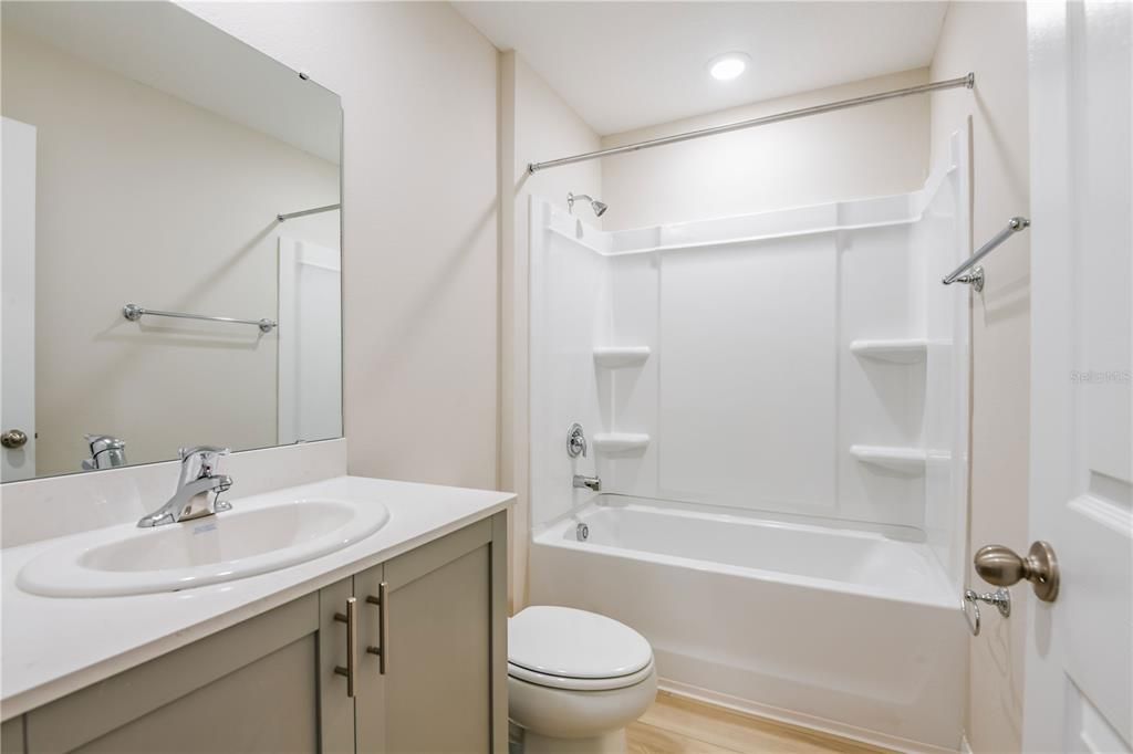 En Venta: $263,499 (3 camas, 2 baños, 1734 Pies cuadrados)