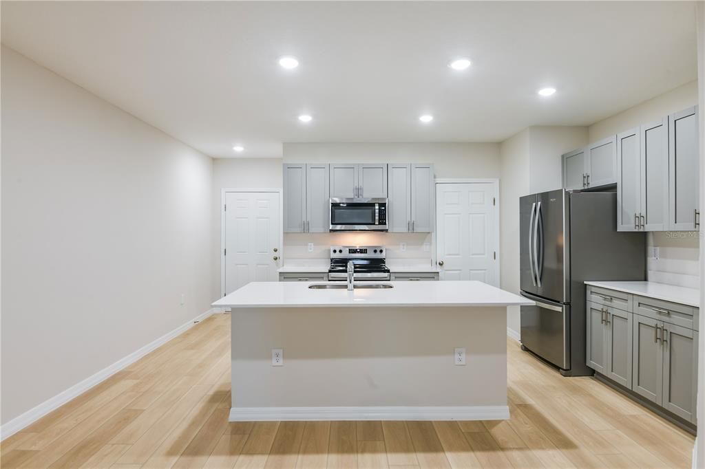 En Venta: $263,499 (3 camas, 2 baños, 1734 Pies cuadrados)