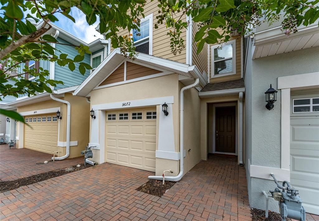 For Sale: $325,000 (3 beds, 2 baths, 1604 Square Feet)