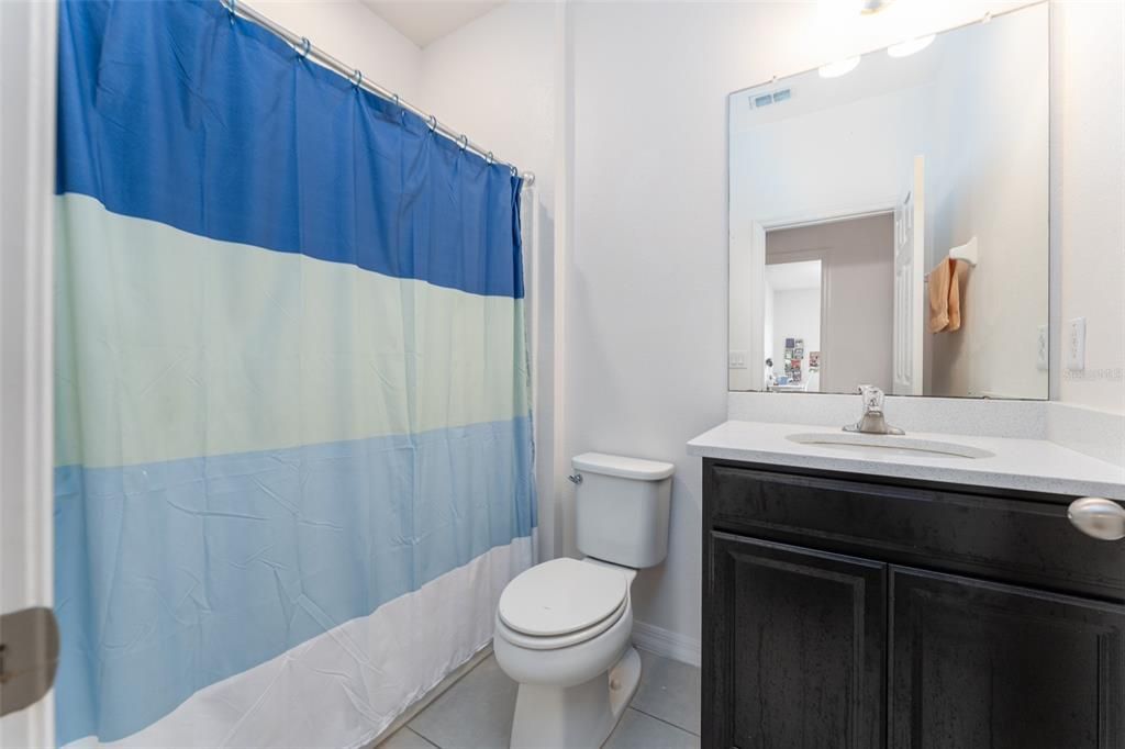 For Sale: $325,000 (3 beds, 2 baths, 1604 Square Feet)