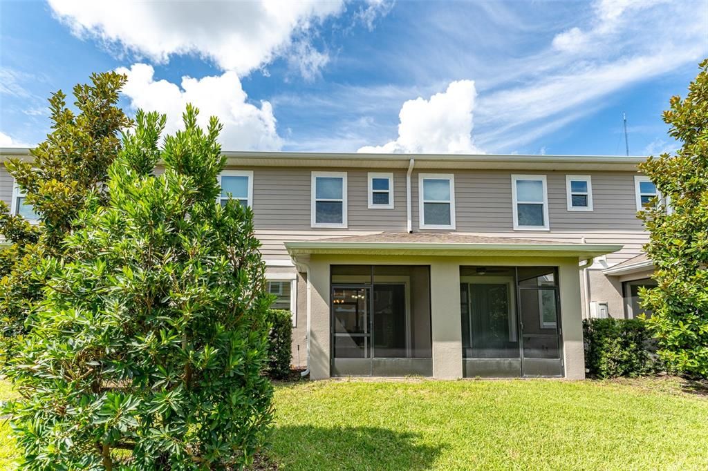 For Sale: $325,000 (3 beds, 2 baths, 1604 Square Feet)