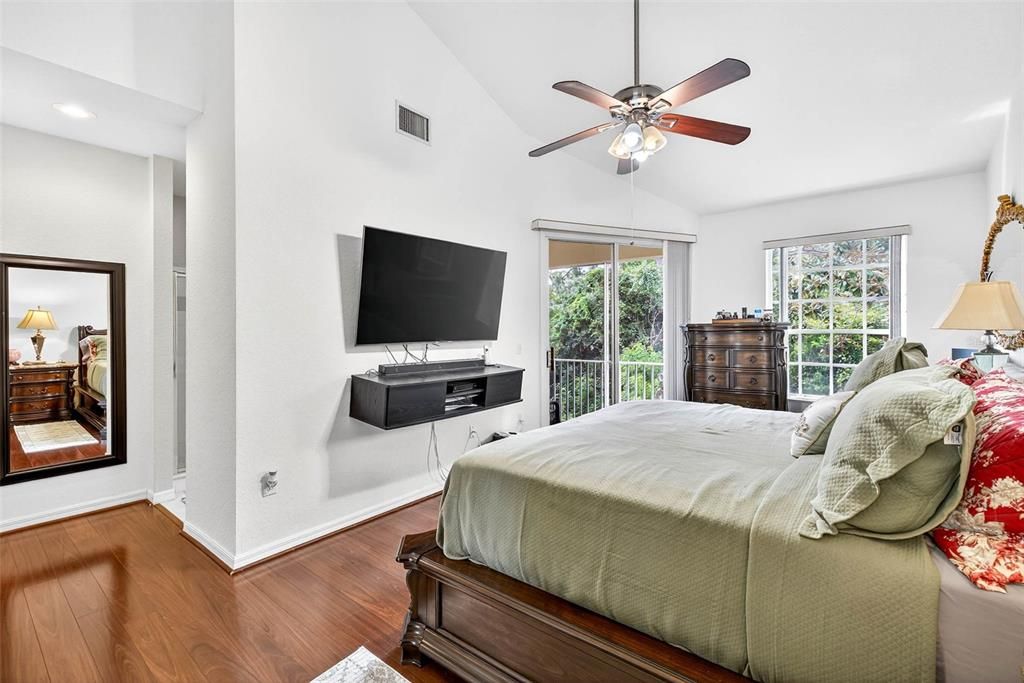 For Rent: $2,700 (3 beds, 2 baths, 1741 Square Feet)