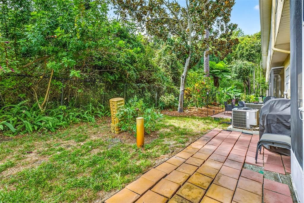 For Rent: $2,700 (3 beds, 2 baths, 1741 Square Feet)