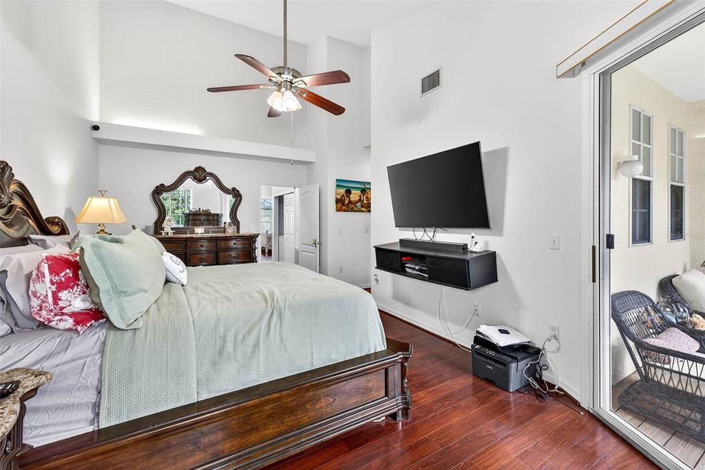 For Rent: $2,700 (3 beds, 2 baths, 1741 Square Feet)