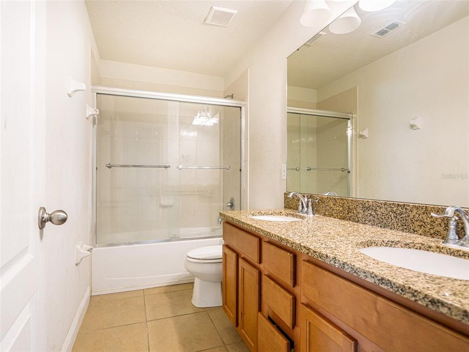 Active With Contract: $468,000 (6 beds, 4 baths, 2972 Square Feet)