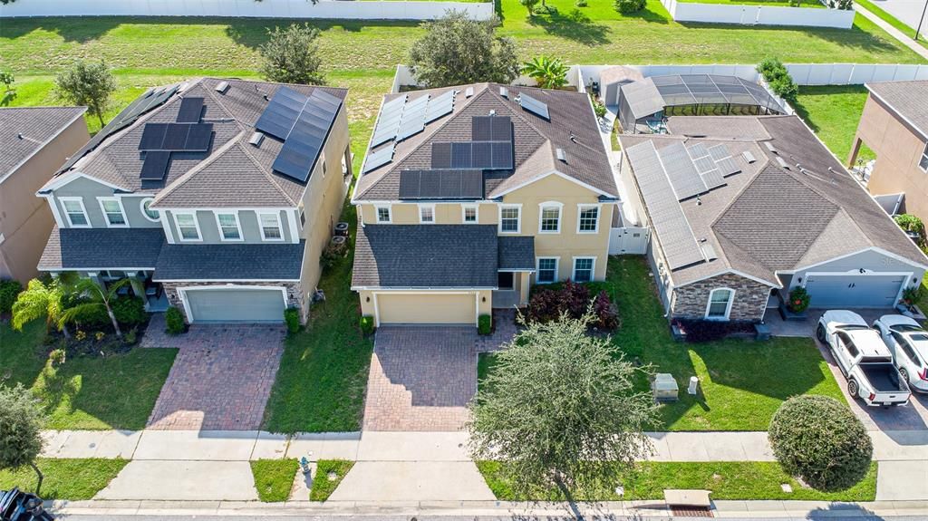 Active With Contract: $468,000 (6 beds, 4 baths, 2972 Square Feet)