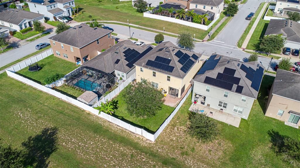 Active With Contract: $468,000 (6 beds, 4 baths, 2972 Square Feet)