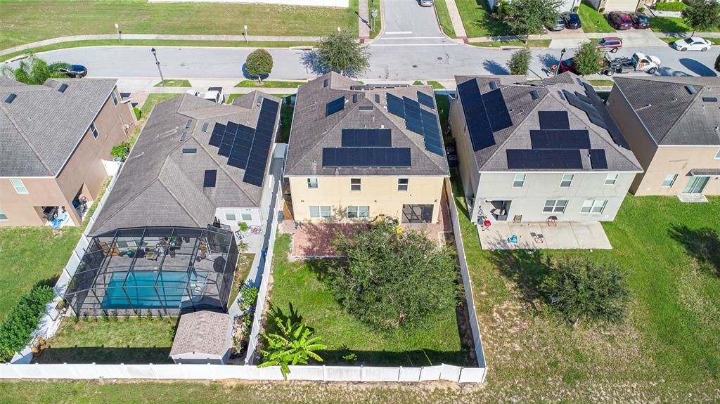 Active With Contract: $468,000 (6 beds, 4 baths, 2972 Square Feet)