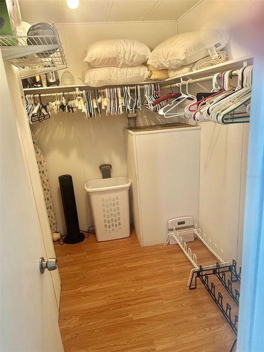 Activo con contrato: $125,000 (2 camas, 2 baños, 960 Pies cuadrados)