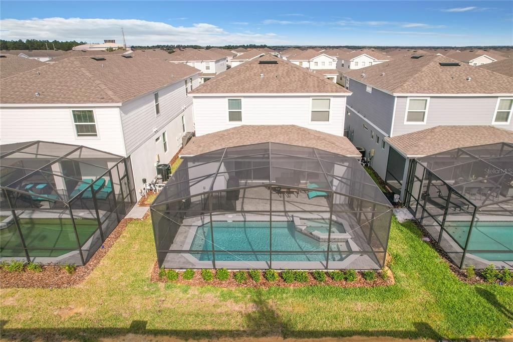 Под контрактом: $659,800 (5 спален, 4 ванн, 2622 Квадратных фут)