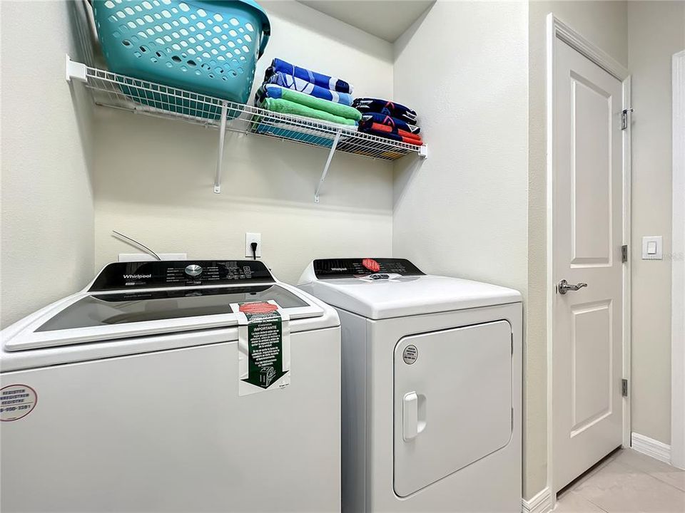 Под контрактом: $659,800 (5 спален, 4 ванн, 2622 Квадратных фут)