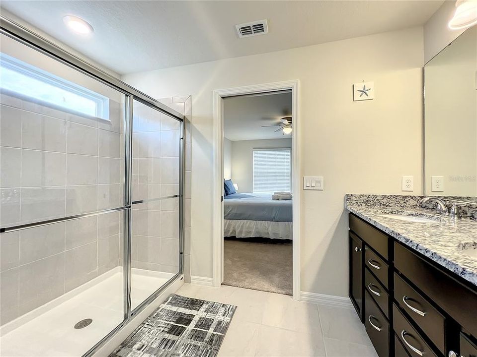 Под контрактом: $659,800 (5 спален, 4 ванн, 2622 Квадратных фут)