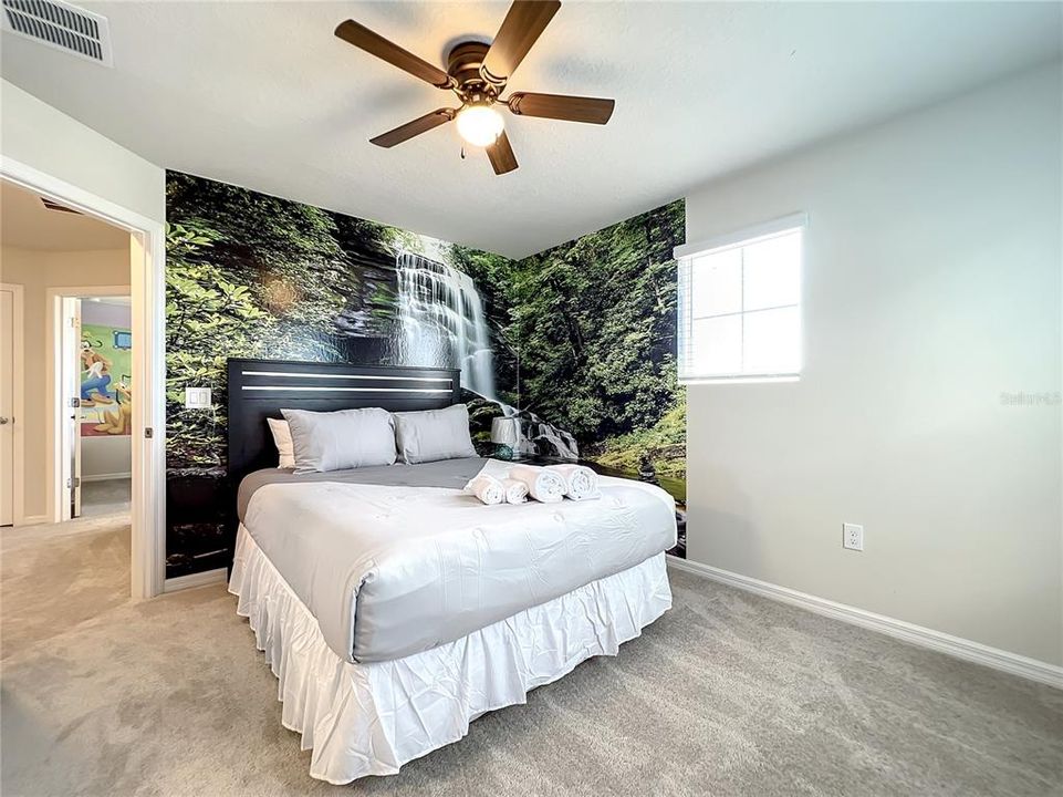 Под контрактом: $659,800 (5 спален, 4 ванн, 2622 Квадратных фут)