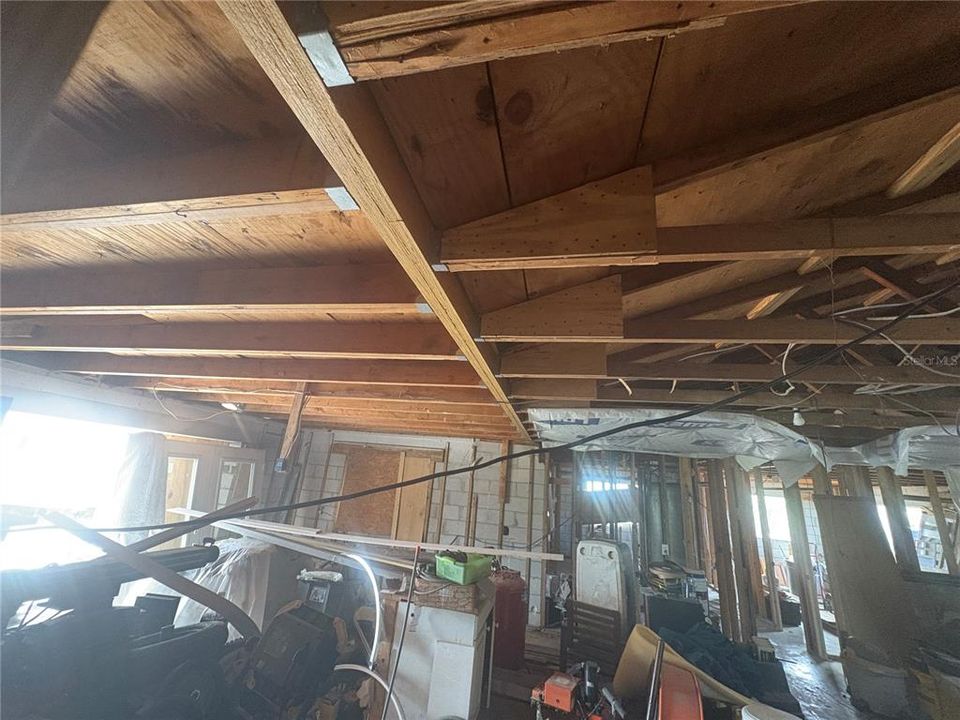 Active With Contract: $450,000 (4 beds, 3 baths, 2050 Square Feet)