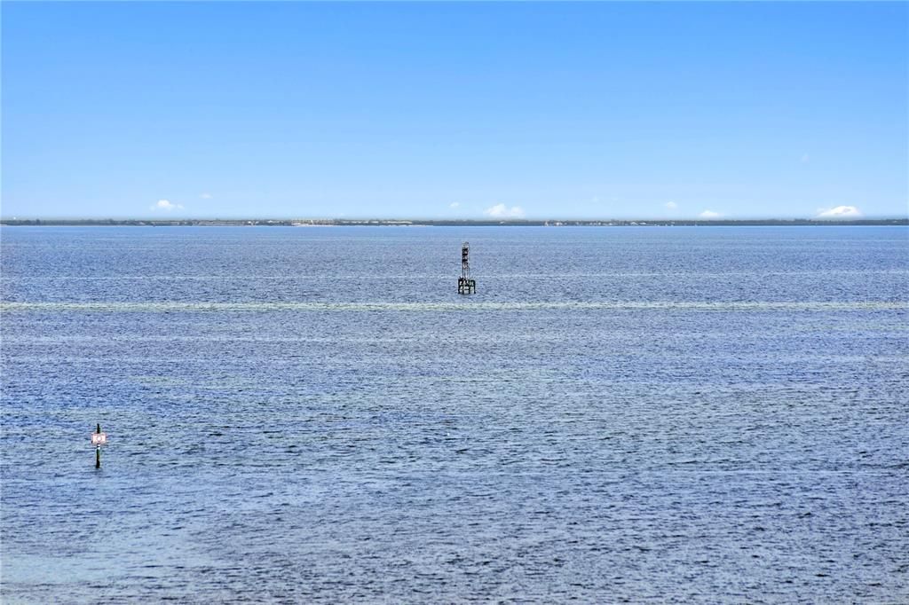 For Sale: $1,125,000 (2 beds, 2 baths, 1711 Square Feet)