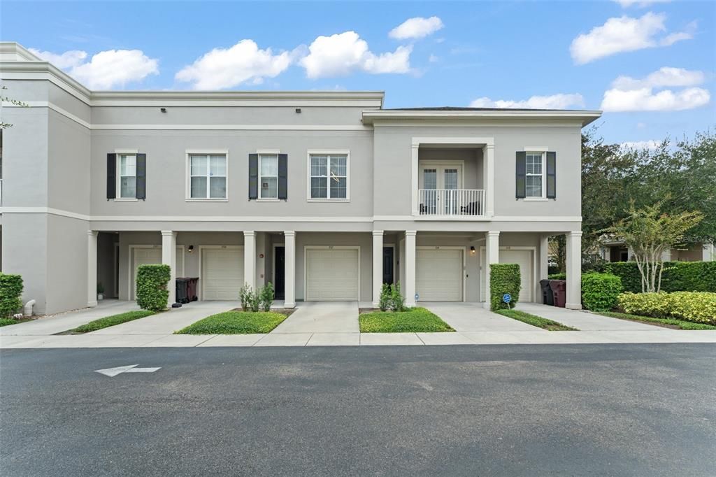 En Venta: $465,000 (2 camas, 2 baños, 1226 Pies cuadrados)