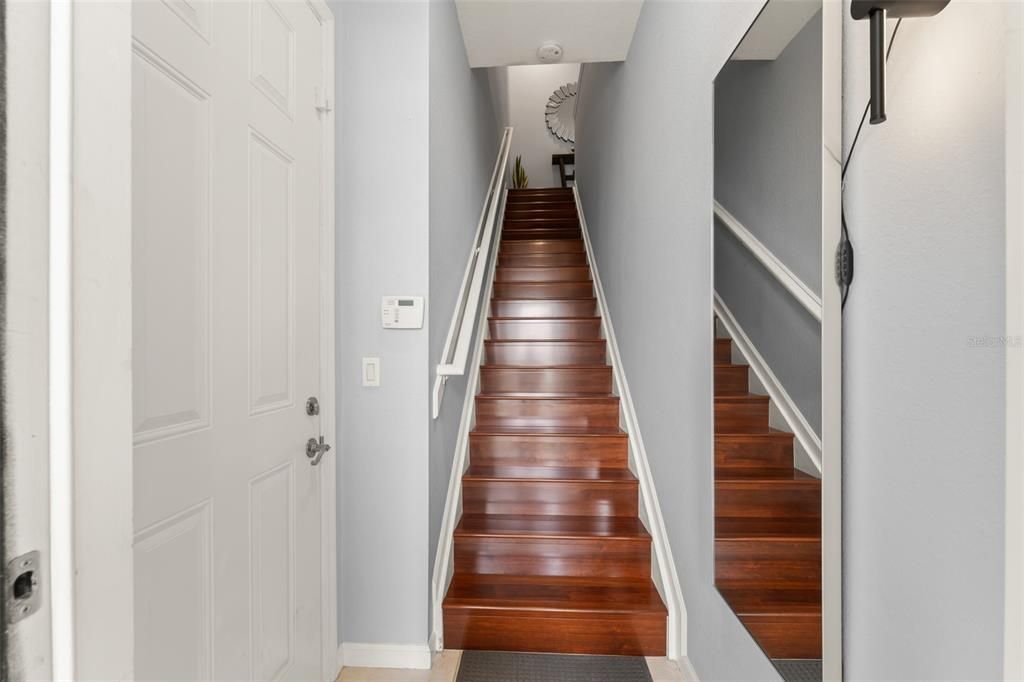 En Venta: $465,000 (2 camas, 2 baños, 1226 Pies cuadrados)