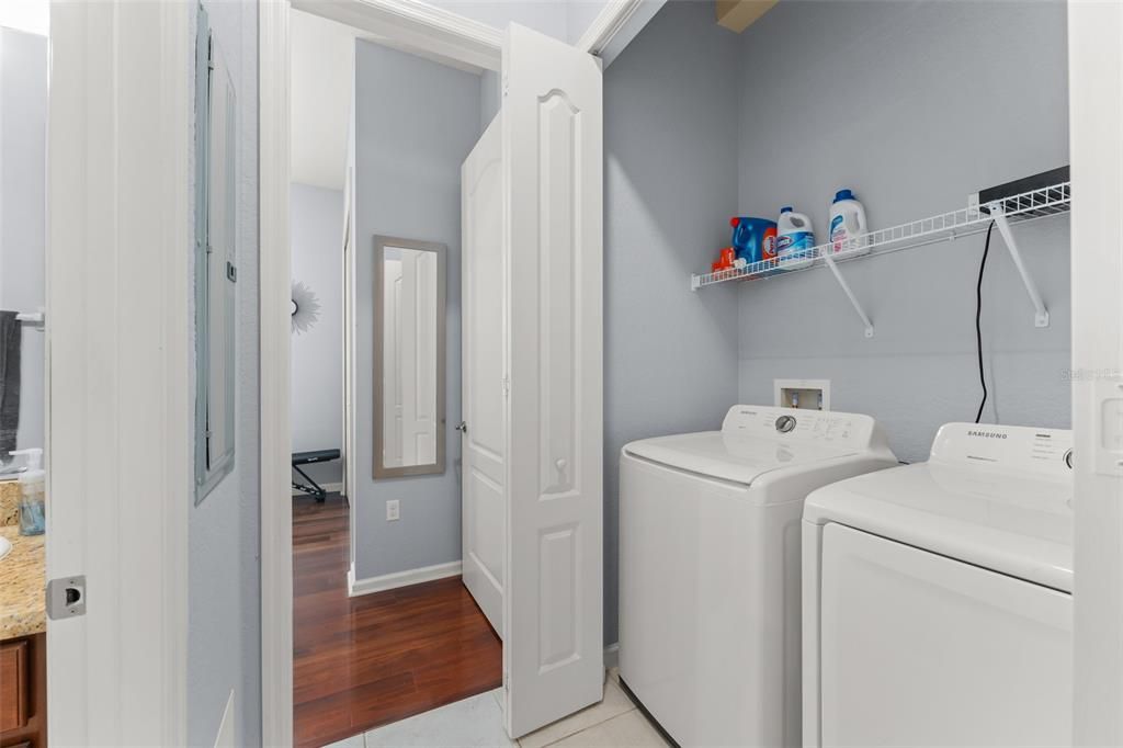 En Venta: $465,000 (2 camas, 2 baños, 1226 Pies cuadrados)