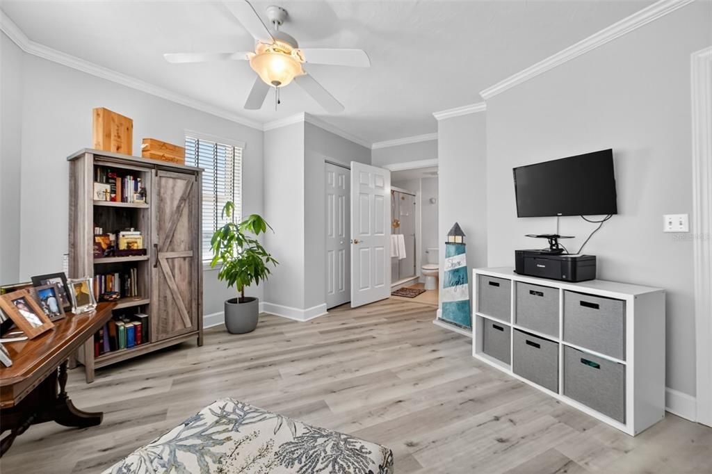 For Sale: $690,000 (3 beds, 3 baths, 2072 Square Feet)