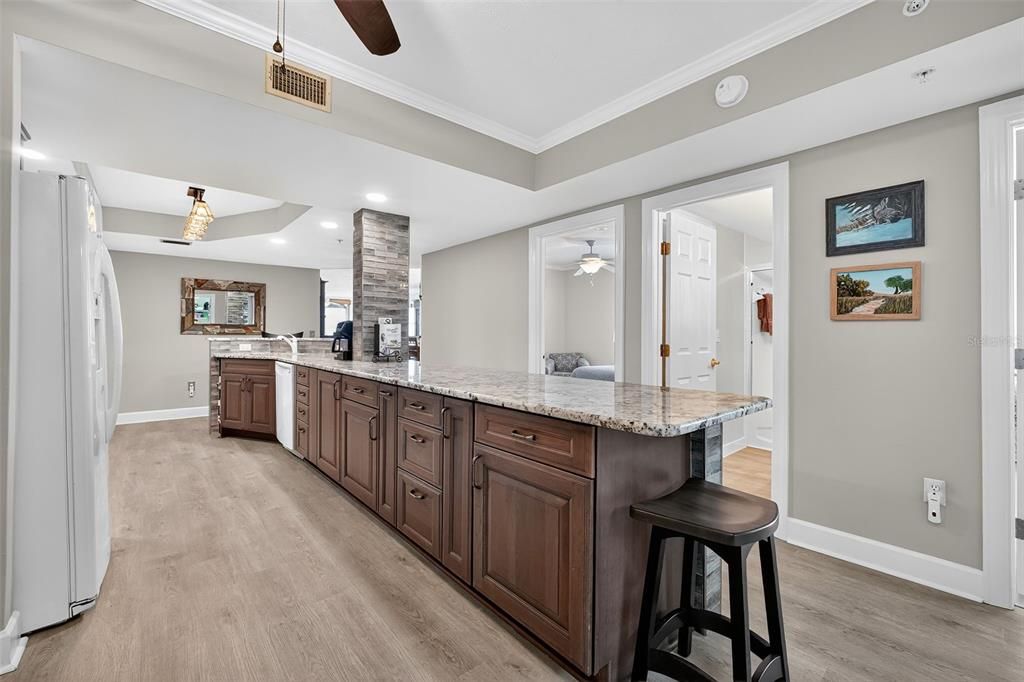 For Sale: $690,000 (3 beds, 3 baths, 2072 Square Feet)