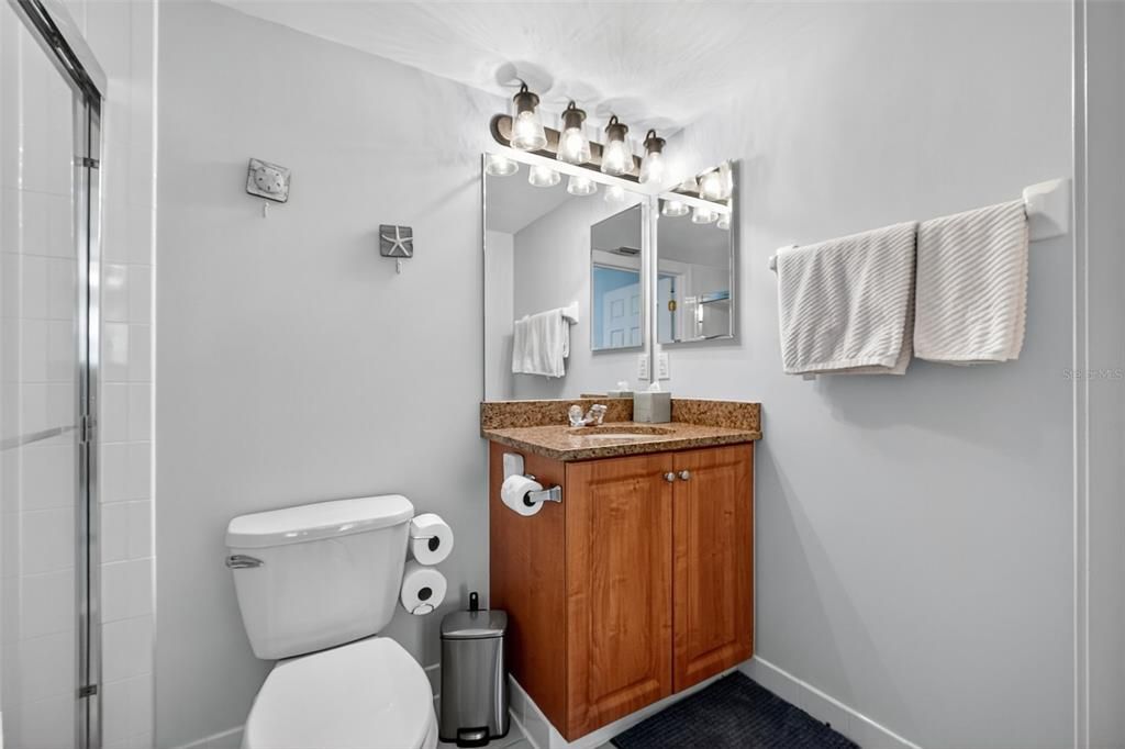 For Sale: $690,000 (3 beds, 3 baths, 2072 Square Feet)