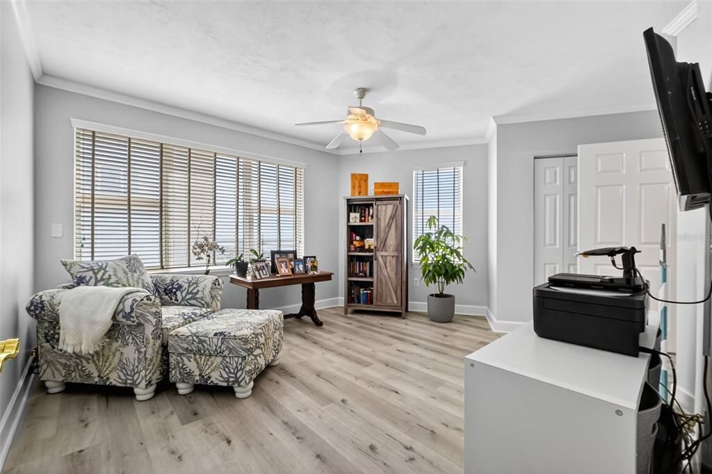 For Sale: $690,000 (3 beds, 3 baths, 2072 Square Feet)