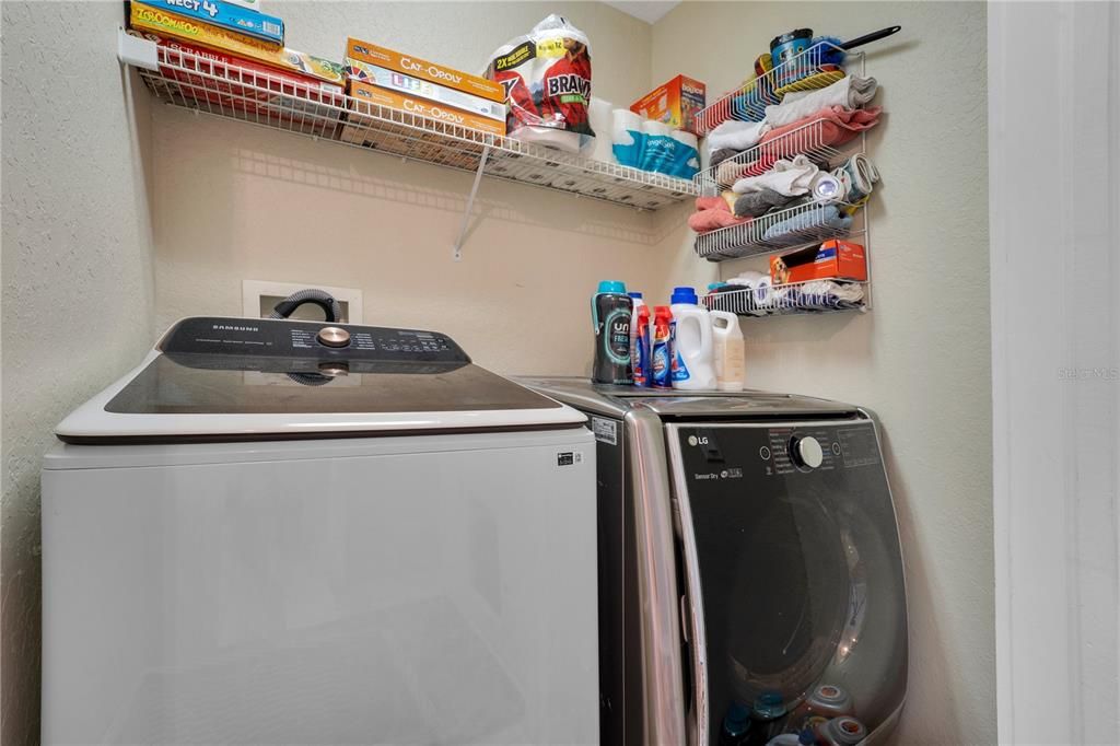 待售: $420,000 (3 贝兹, 2 浴室, 1883 平方英尺)