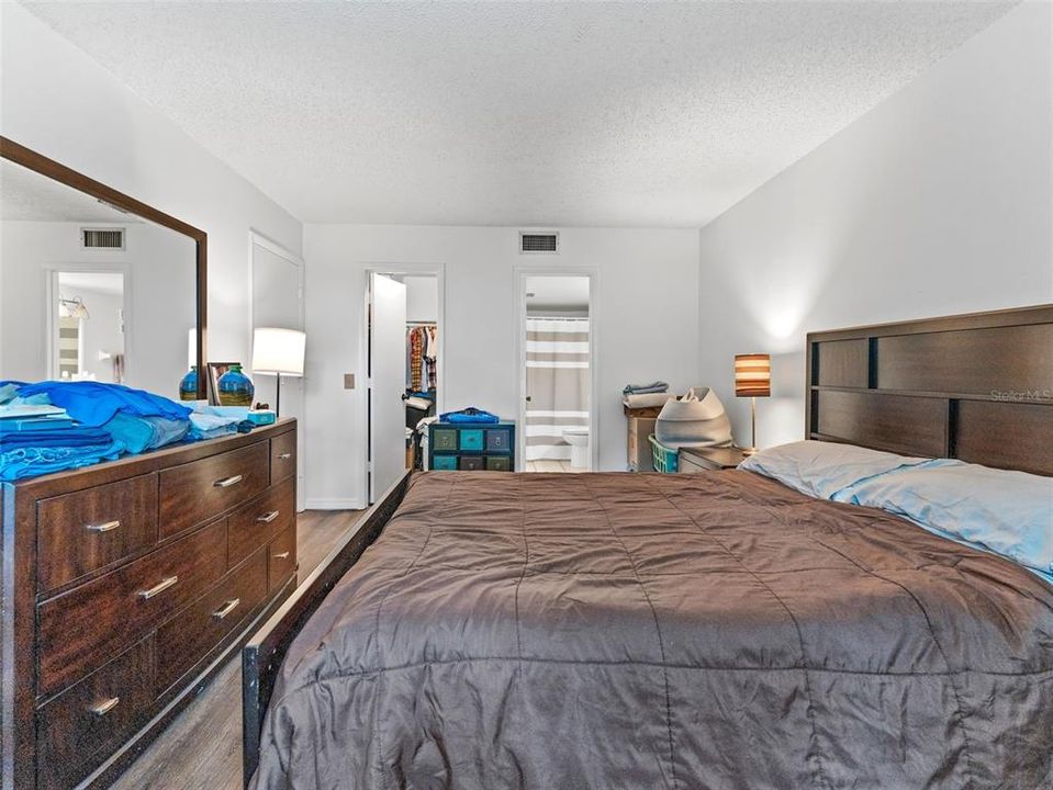 En Renta: $1,700 (2 camas, 2 baños, 928 Pies cuadrados)