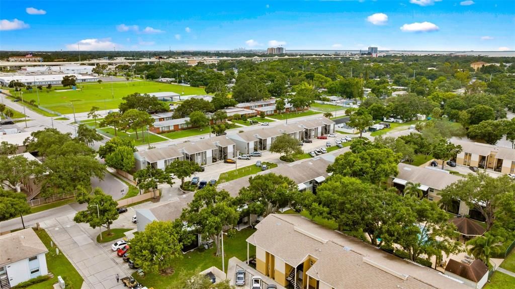 En Renta: $1,700 (2 camas, 2 baños, 928 Pies cuadrados)