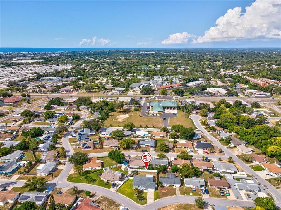 合同活跃: $299,900 (3 贝兹, 2 浴室, 1595 平方英尺)