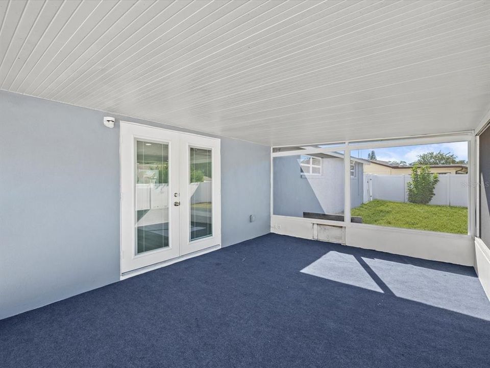 合同活跃: $299,900 (3 贝兹, 2 浴室, 1595 平方英尺)