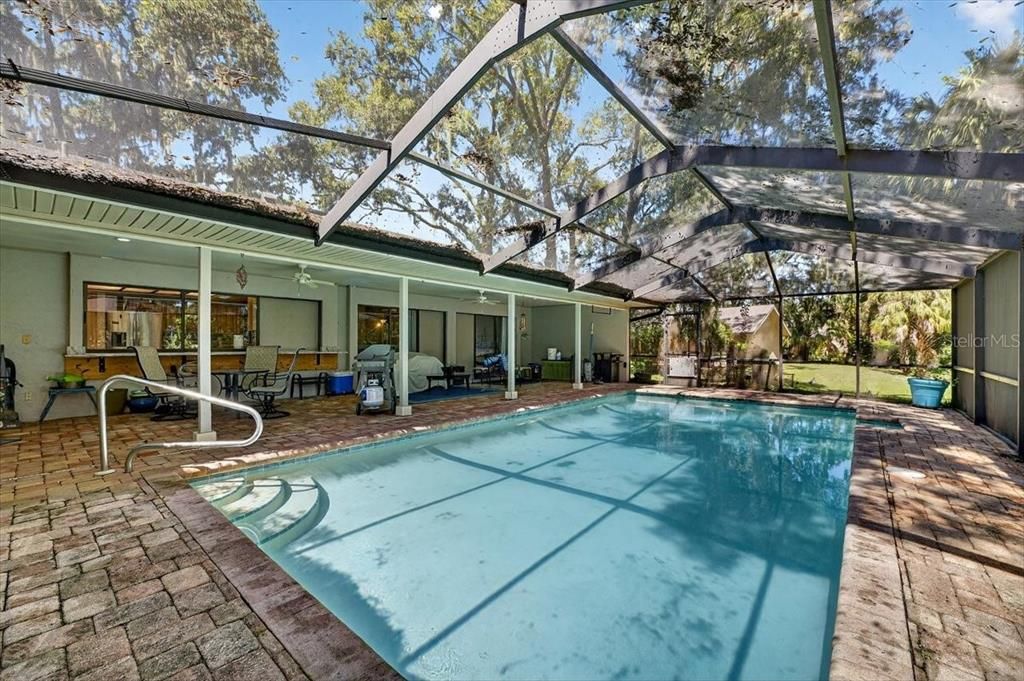 待售: $485,000 (3 贝兹, 2 浴室, 2472 平方英尺)