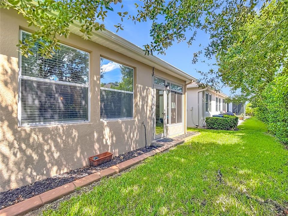 Activo con contrato: $369,000 (3 camas, 2 baños, 1707 Pies cuadrados)