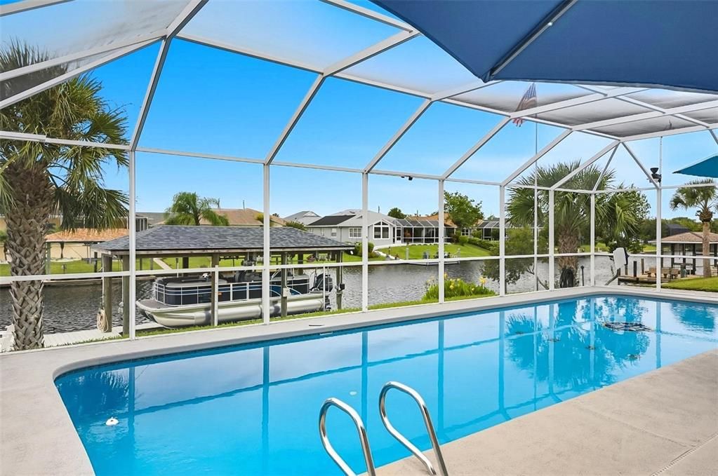 Под контрактом: $699,525 (3 спален, 2 ванн, 2095 Квадратных фут)