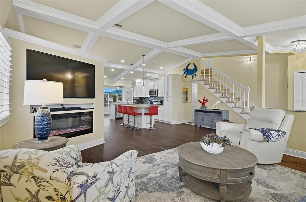 Под контрактом: $699,525 (3 спален, 2 ванн, 2095 Квадратных фут)