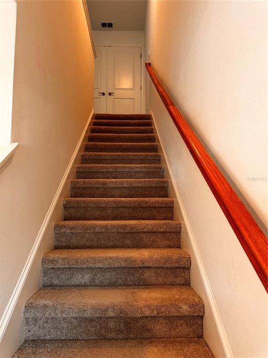 出租: $1,799 (3 贝兹, 2 浴室, 1577 平方英尺)