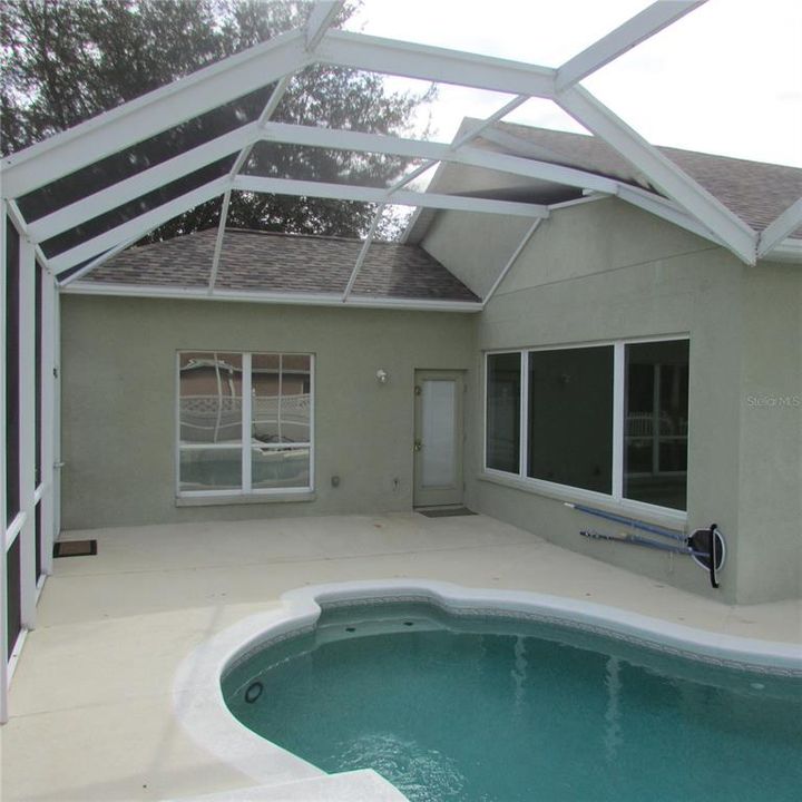 待售: $659,000 (4 贝兹, 3 浴室, 2949 平方英尺)