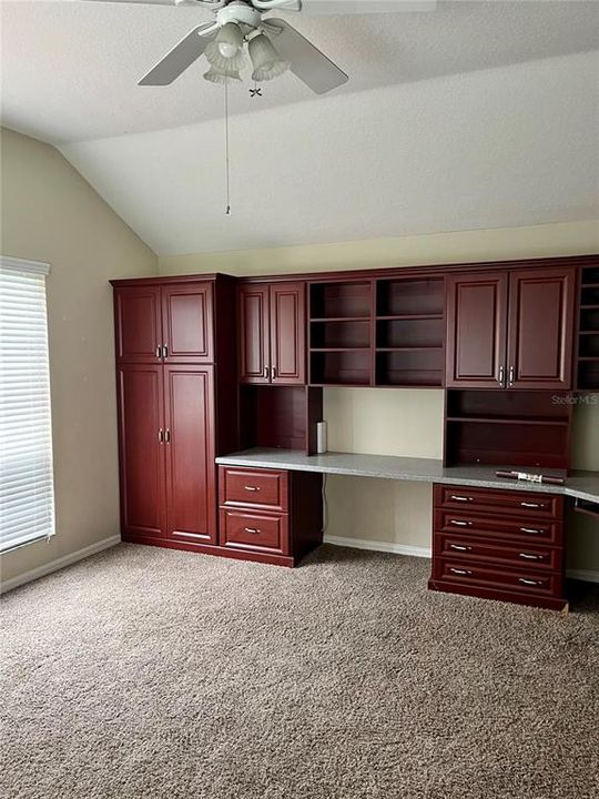 待售: $659,000 (4 贝兹, 3 浴室, 2949 平方英尺)