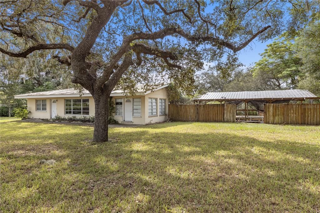 En Venta: $300,000 (2 camas, 1 baños, 1476 Pies cuadrados)