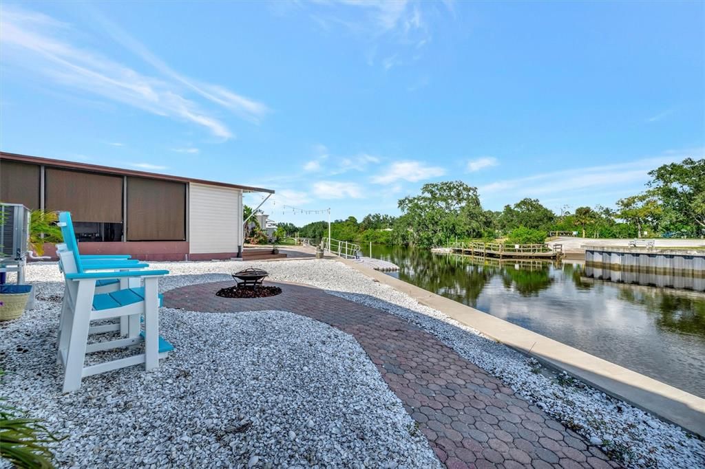 For Sale: $229,000 (2 beds, 2 baths, 1566 Square Feet)