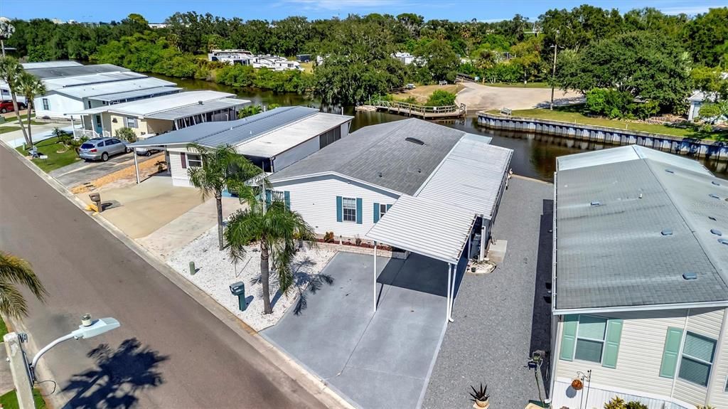 For Sale: $229,000 (2 beds, 2 baths, 1566 Square Feet)