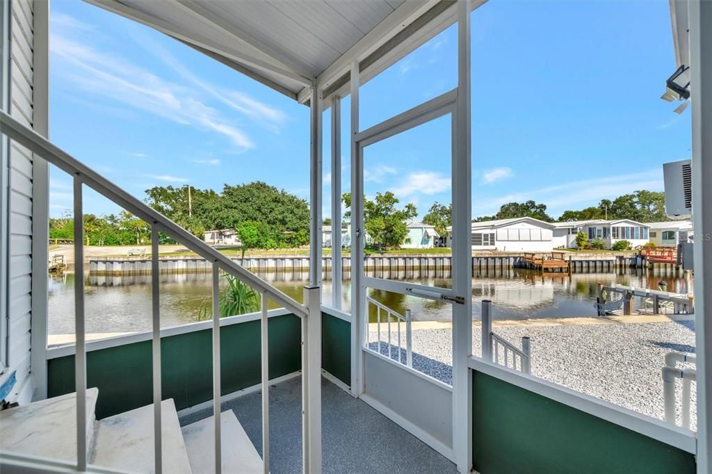 For Sale: $229,000 (2 beds, 2 baths, 1566 Square Feet)