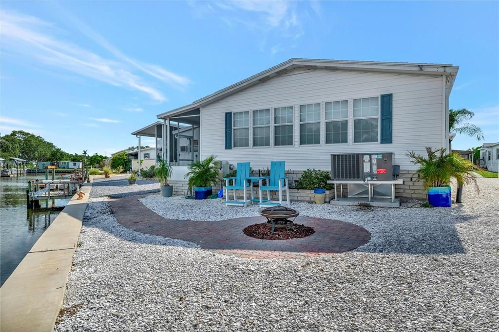 For Sale: $229,000 (2 beds, 2 baths, 1566 Square Feet)