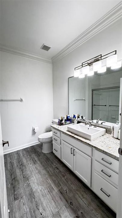 For Sale: $219,000 (2 beds, 2 baths, 1107 Square Feet)