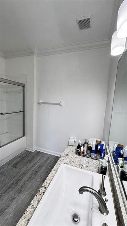 For Sale: $219,000 (2 beds, 2 baths, 1107 Square Feet)