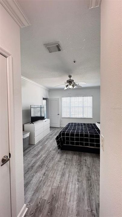 For Sale: $219,000 (2 beds, 2 baths, 1107 Square Feet)