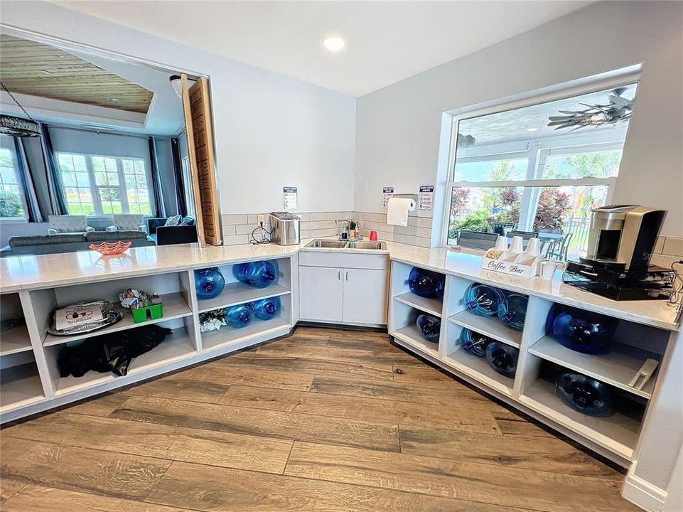 Active With Contract: $359,000 (4 beds, 2 baths, 1817 Square Feet)