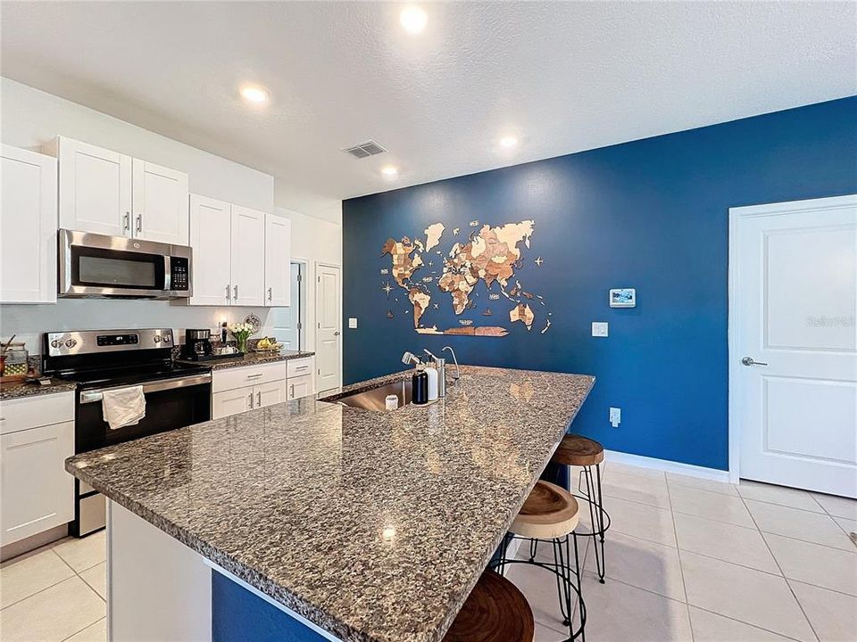 Active With Contract: $359,000 (4 beds, 2 baths, 1817 Square Feet)